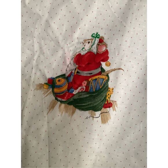 The Mistletoe Mice Fabric Panel - Picture 7 of 7